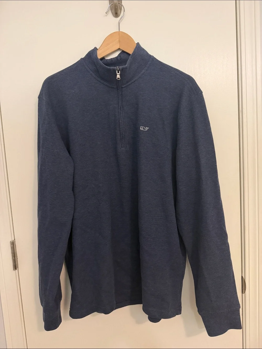 Vineyard Vines Men's Navy Blue Quarter-Zip Sweater